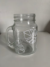 Load image into Gallery viewer, Monstera Leaf Glass Mug
