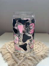 Load image into Gallery viewer, Baby Cows Glass Can
